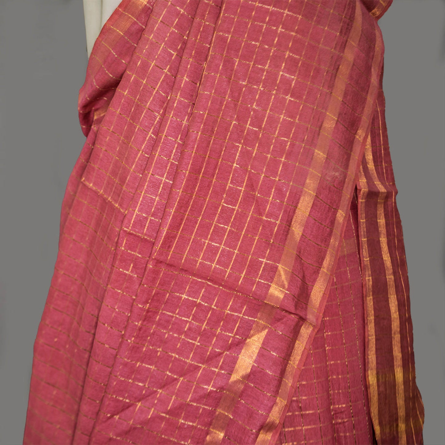 Brick Red Cotton Linen Saree - Golden checkered | slim Border | simmpli ethnicc
