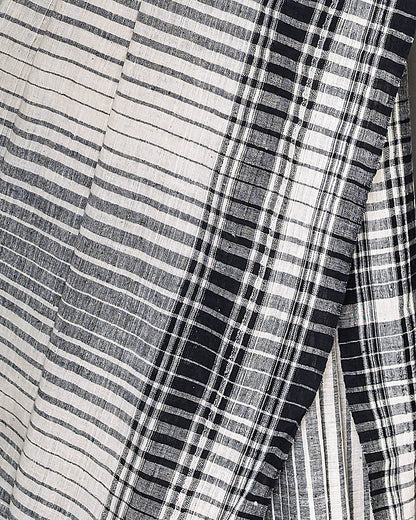 Black & White khadi Cotton Saree | simmpli ethnicc