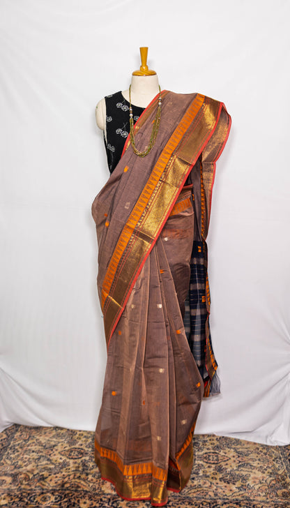 Brown / Golden Border Handloom cotton Saree|simmpli ethnicc