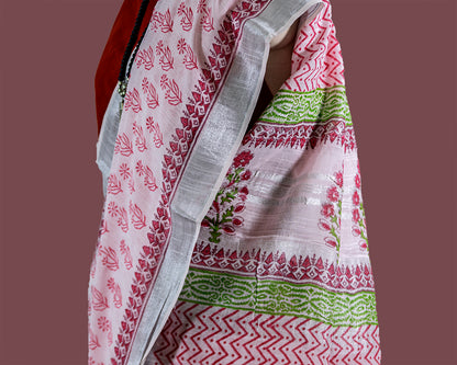 Block Printed White & Coral Red  Cotton Saree  |simmpli ethnicc