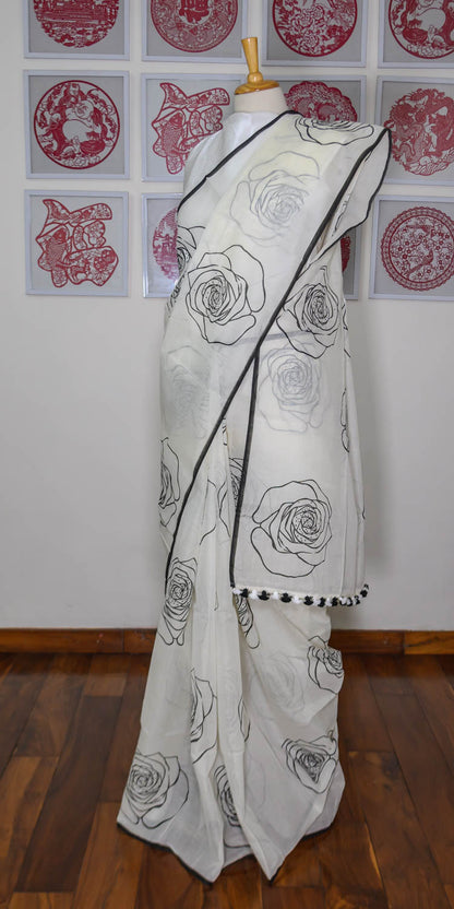 simmpli ethnicc | Off-white Mul Cotton Black Rose Print Saree
