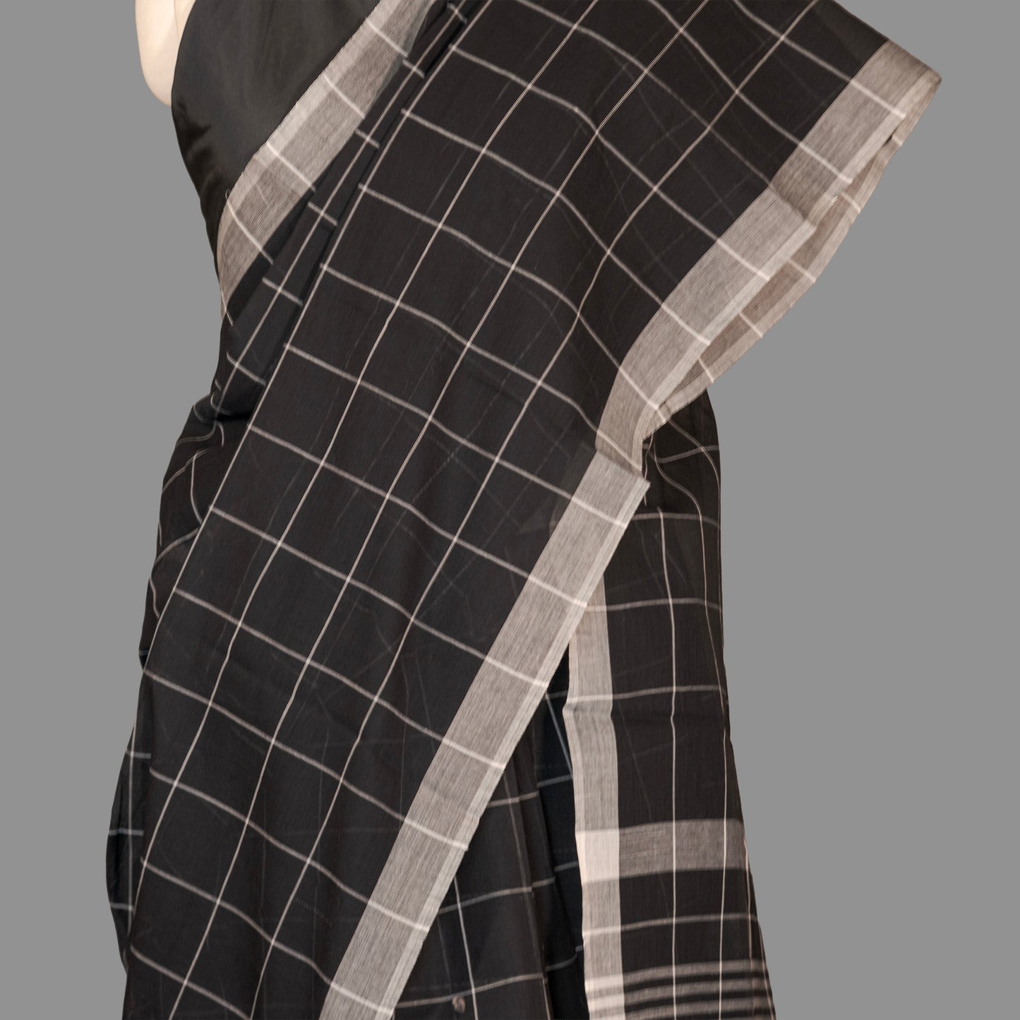 Fine Cotton Handloom Saree-Black & White -Checkered