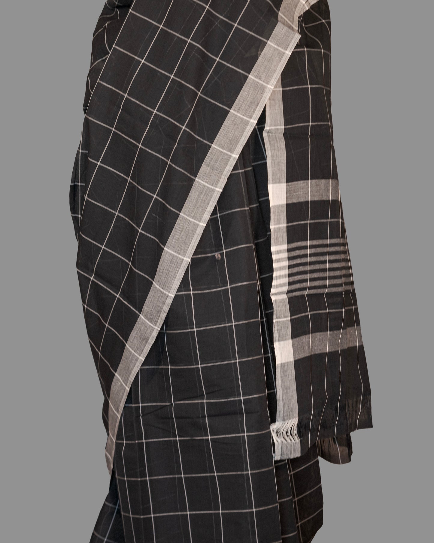 Fine Cotton Handloom Saree-Black & White -Checkered