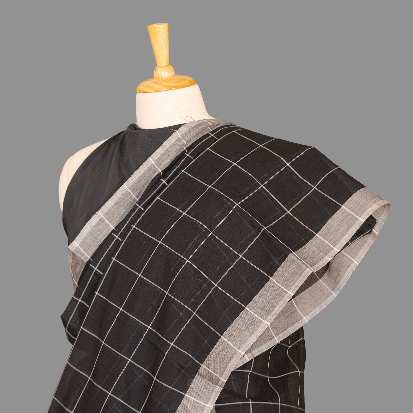 Fine Cotton Handloom Saree-Black & White -Checkered